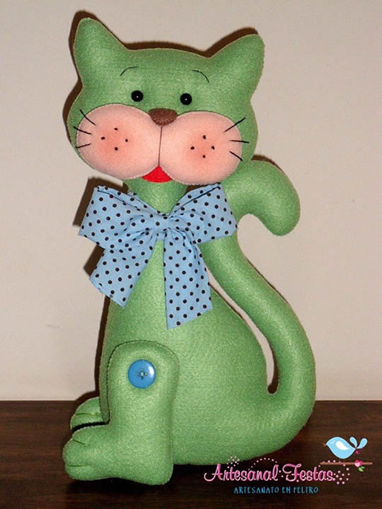 gato-feltro-verde